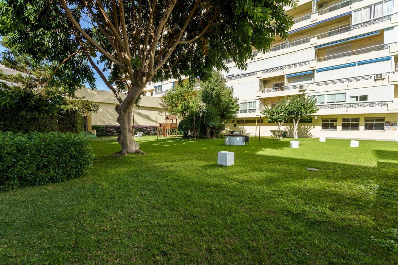 טורמולינוס Malagasuite Carihuela Seaviews מראה חיצוני תמונה