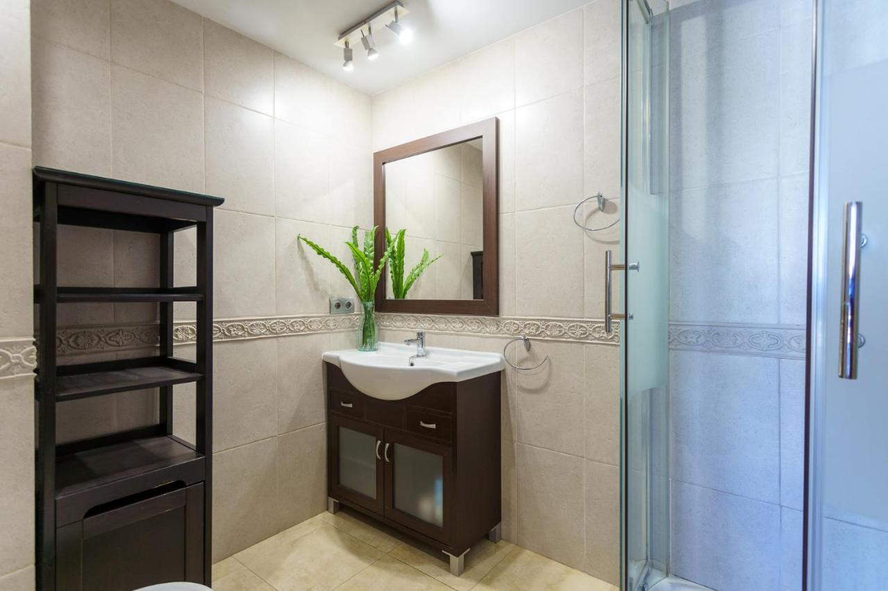 טורמולינוס Malagasuite Carihuela Seaviews מראה חיצוני תמונה